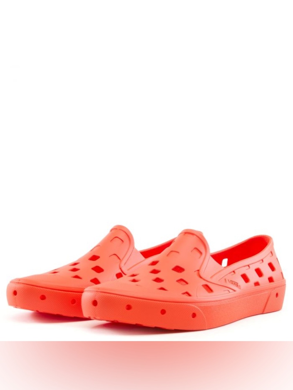 Vans🏁 TRK Trek Slip-On